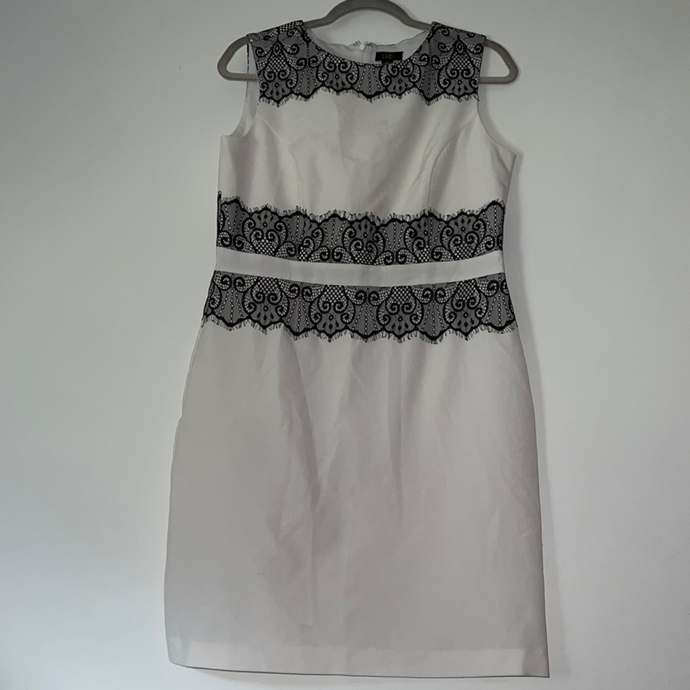 Size 8 ILE New York White Dress with Black Lace.